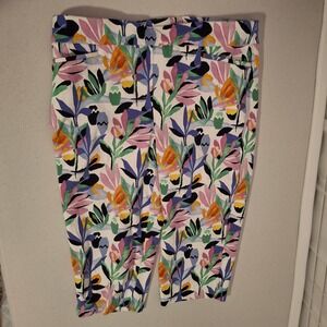 Chico's Women's Floral Print Crop Pants‎ Size 2 / US 12 Colorful Leafy Pattern